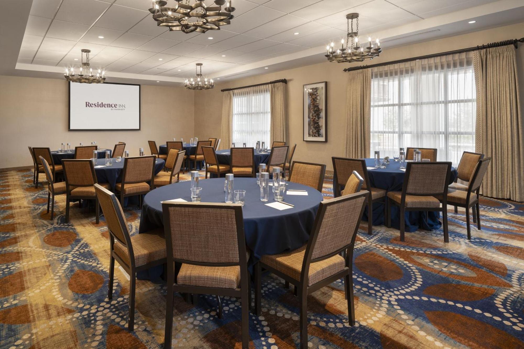 Residence Inn by Marriott Santa Barbara Goleta Bagian luar foto