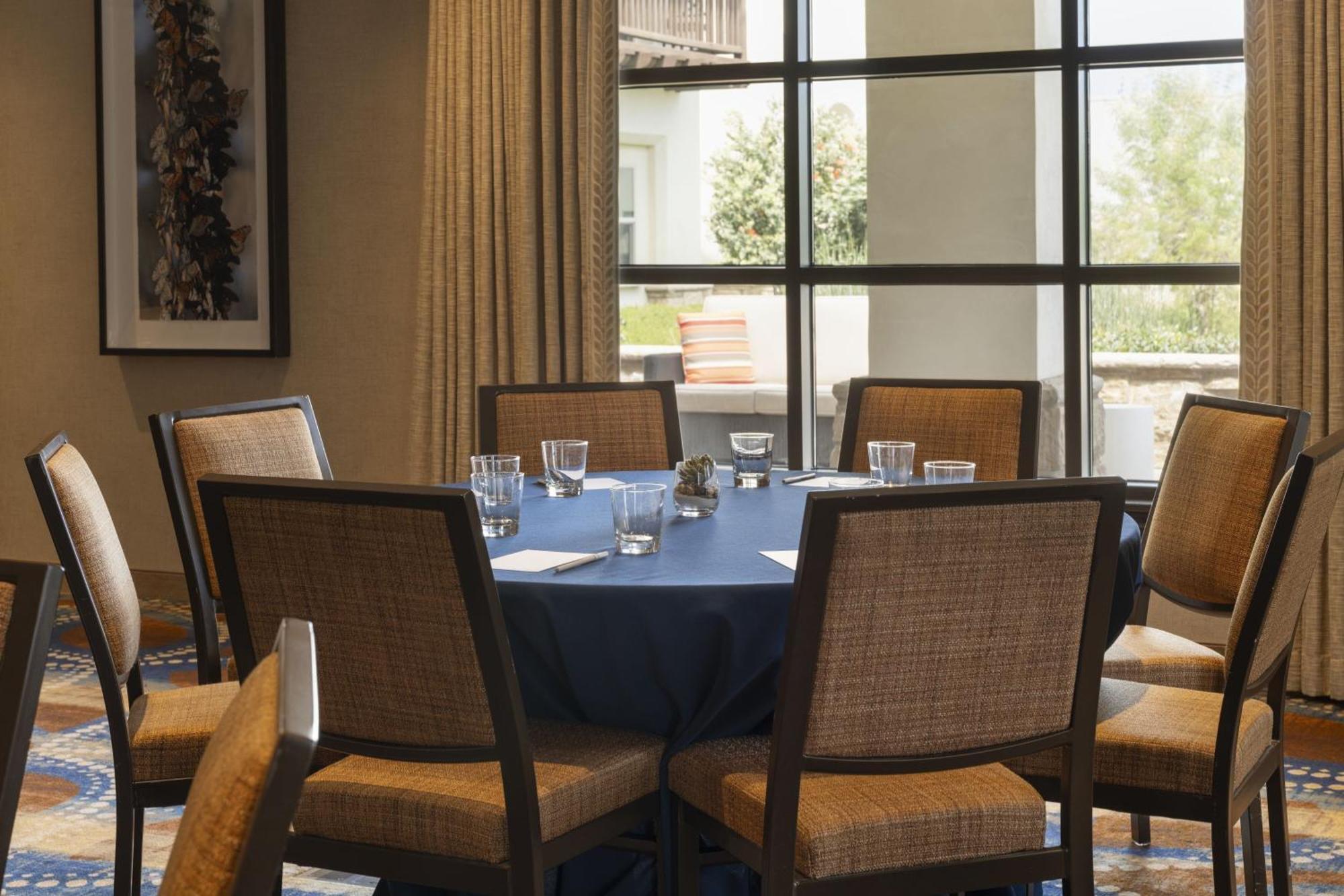 Residence Inn by Marriott Santa Barbara Goleta Bagian luar foto