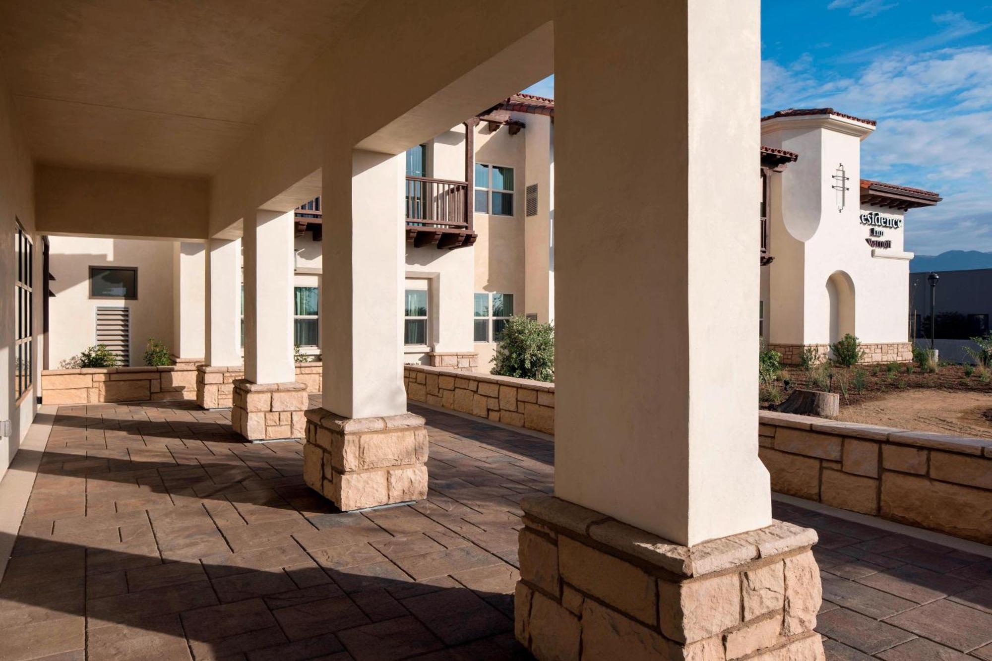 Residence Inn by Marriott Santa Barbara Goleta Bagian luar foto