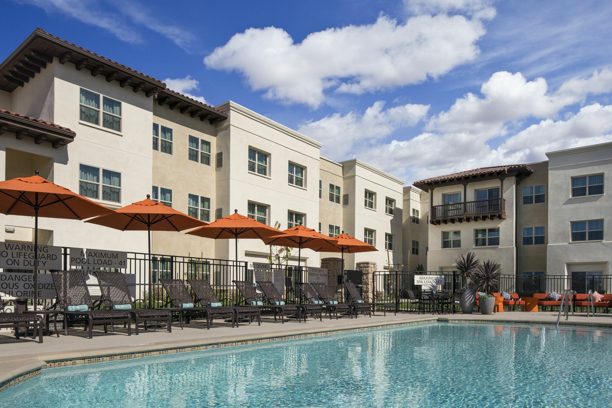 Residence Inn by Marriott Santa Barbara Goleta Bagian luar foto