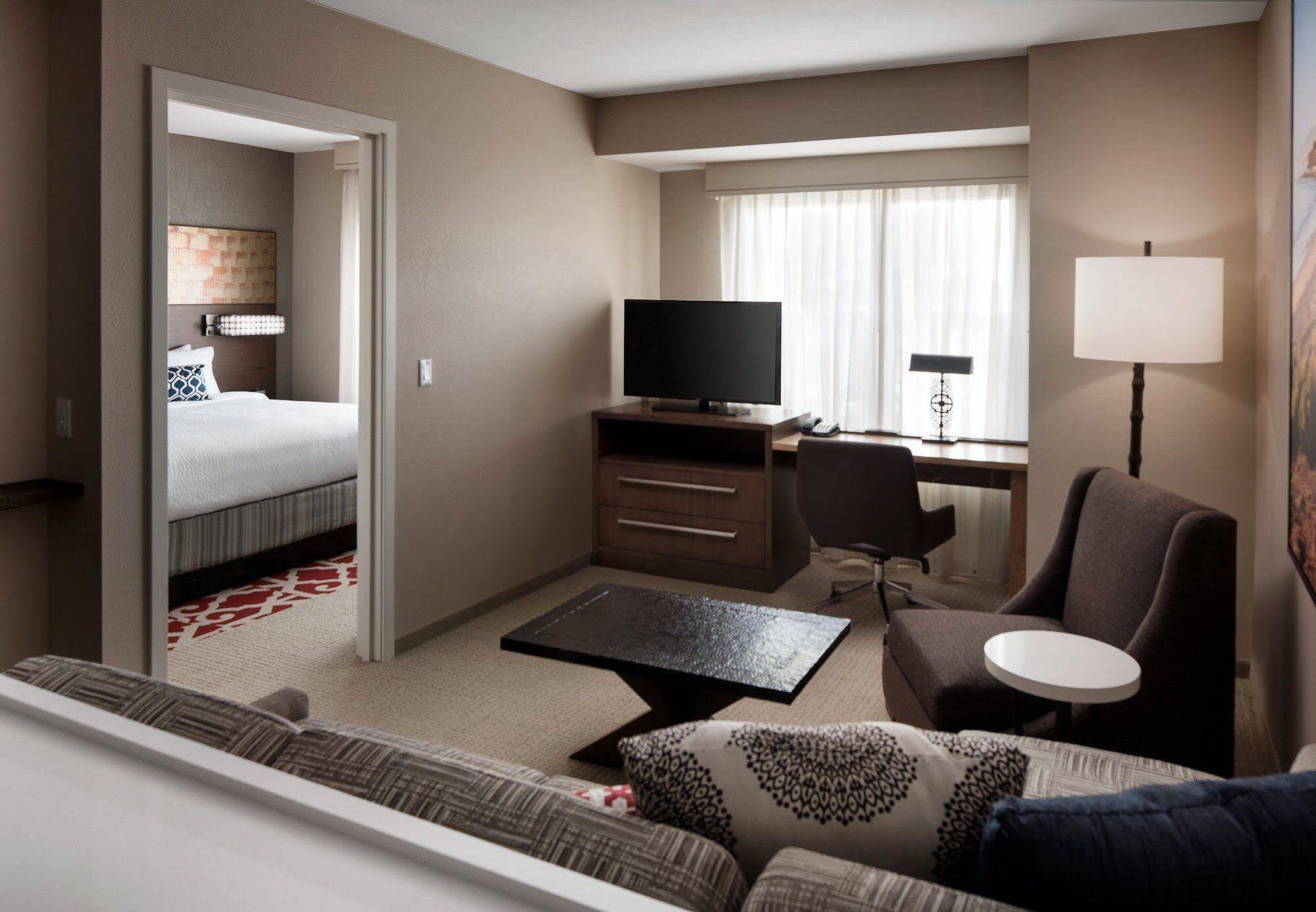 Residence Inn by Marriott Santa Barbara Goleta Bagian luar foto